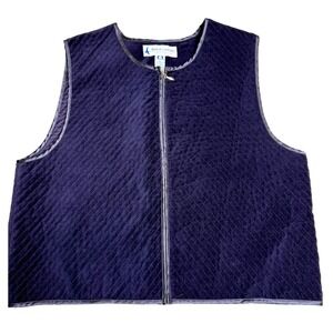 Woman's purple‎ quilted vest zip up dark boho teacher-core layering Size Large